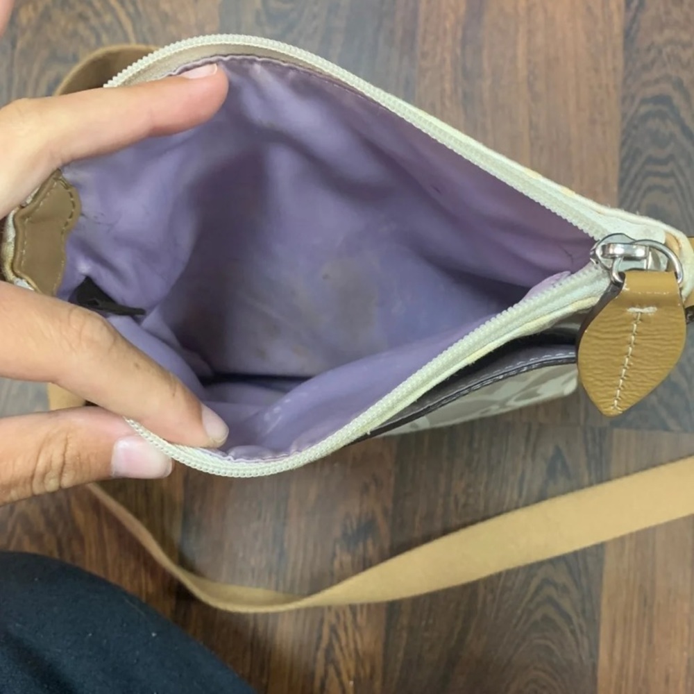 Coach Bag - Picture 3 of 3